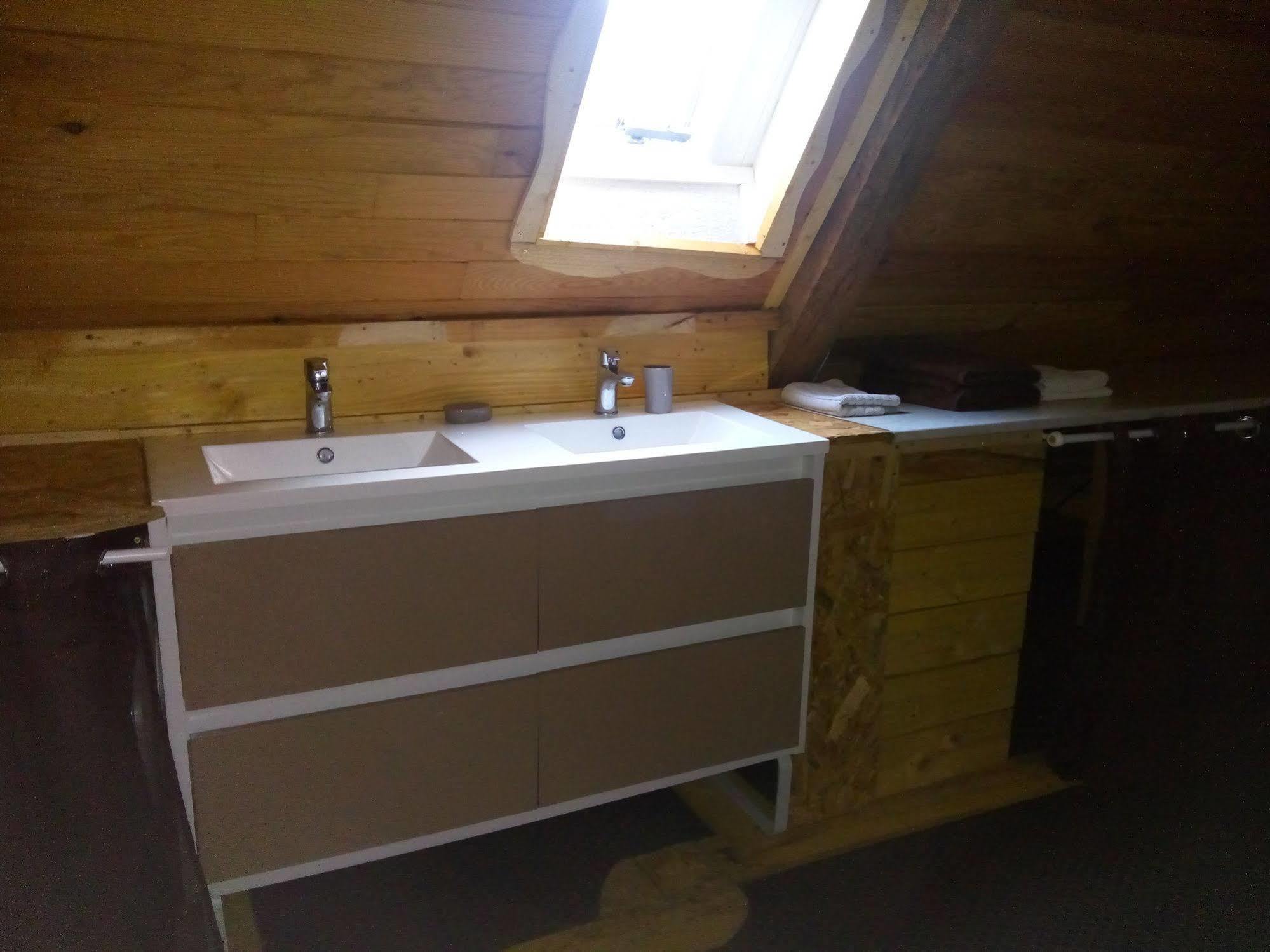 Les Gites Du Couvent Alternatif Camlez Exterior photo